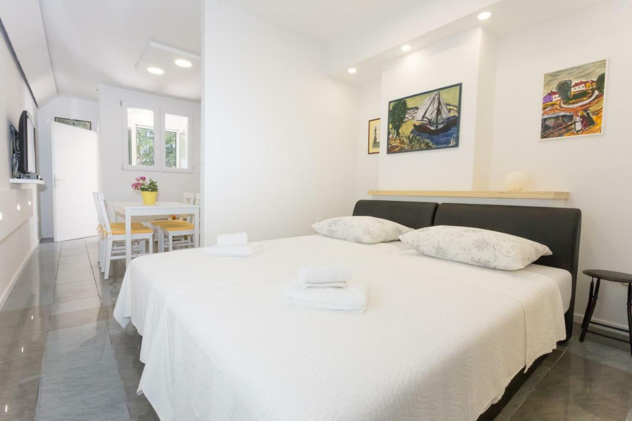 Maestro Metallic Appartement Split